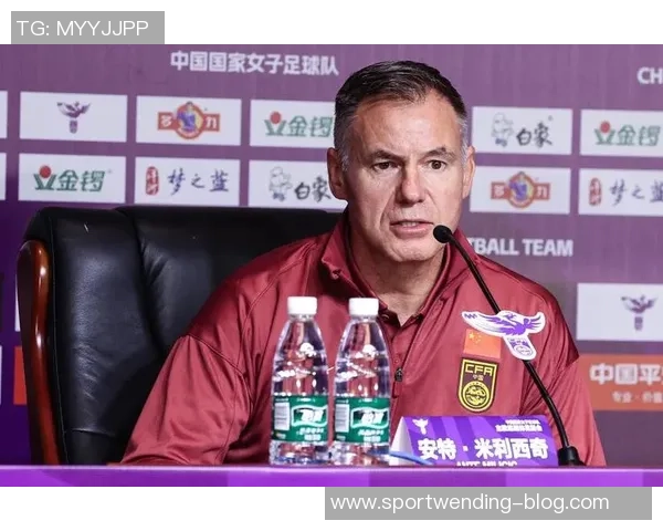 黄健翔谈中国女足与欧美差距关键在于身体条件的不足与提升空间